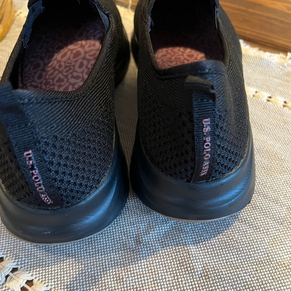 U.S. Polo Assn. size 10 women’s Black Slip-On Sneakers, comfort insoles, EUC - Picture 3 of 7
